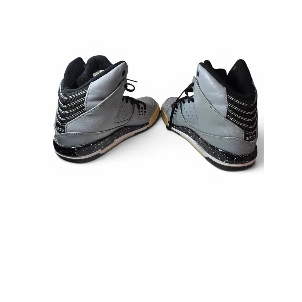 Air Jordan SC-1 Dark Grey sneakers Youth Grade Size 6.5/Womens Size 8 538699-013